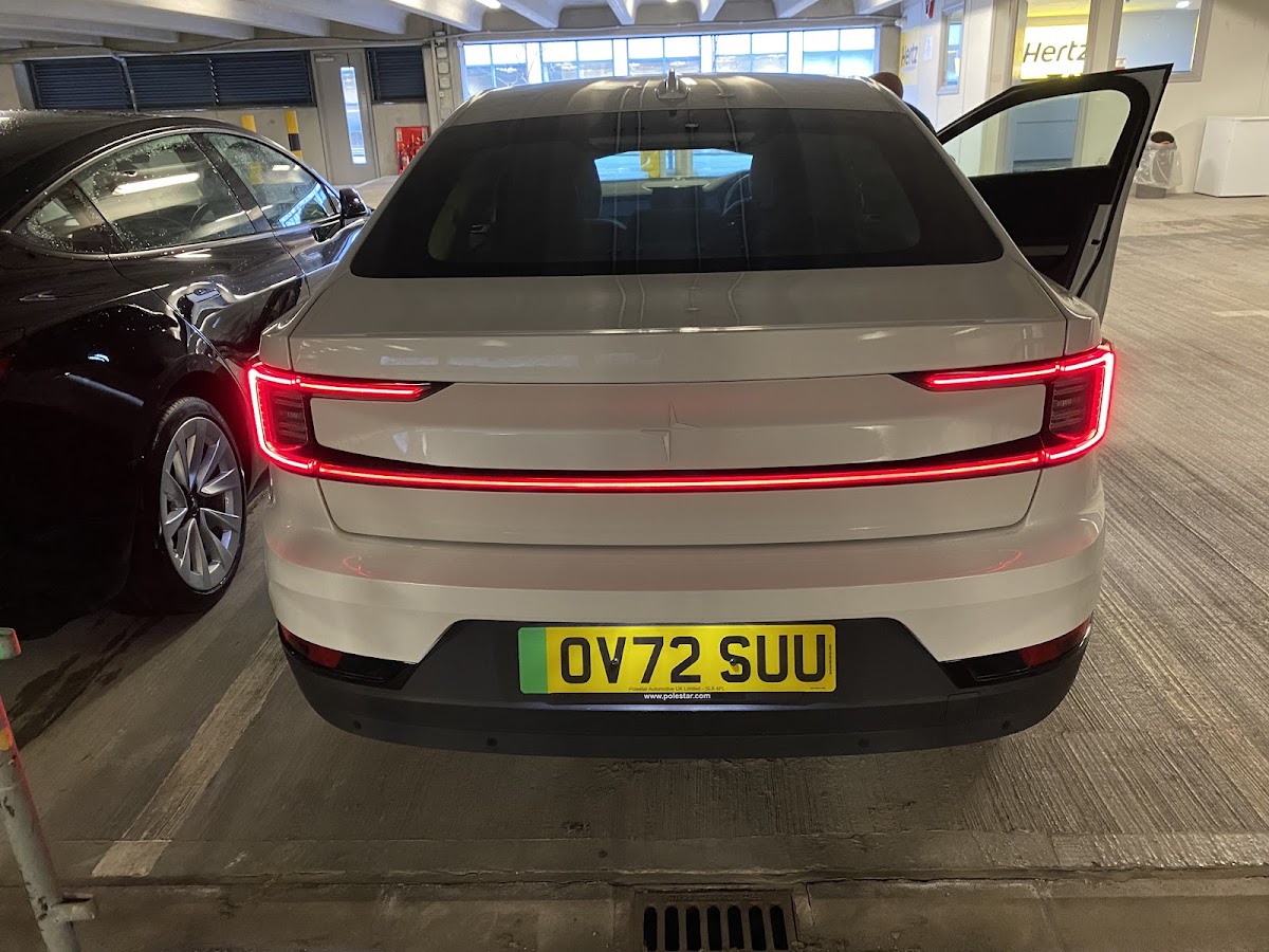 Hertz Car Hire - Manchester Piccadilly