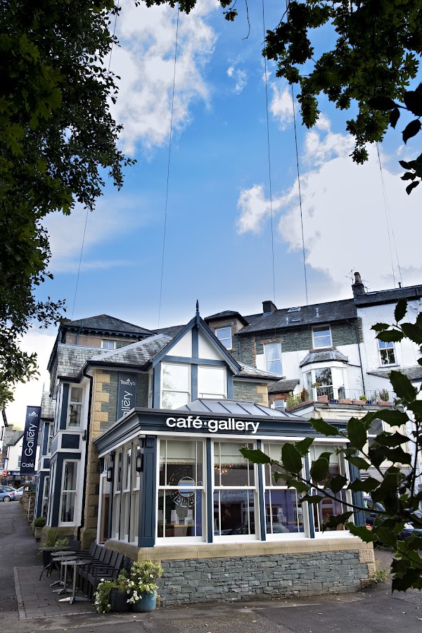 Treeby & Bolton Café