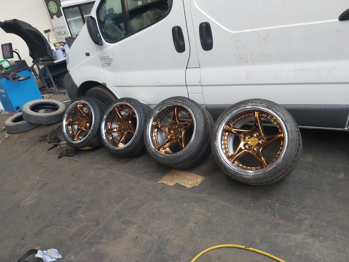 Patty's Tyres & Servicing