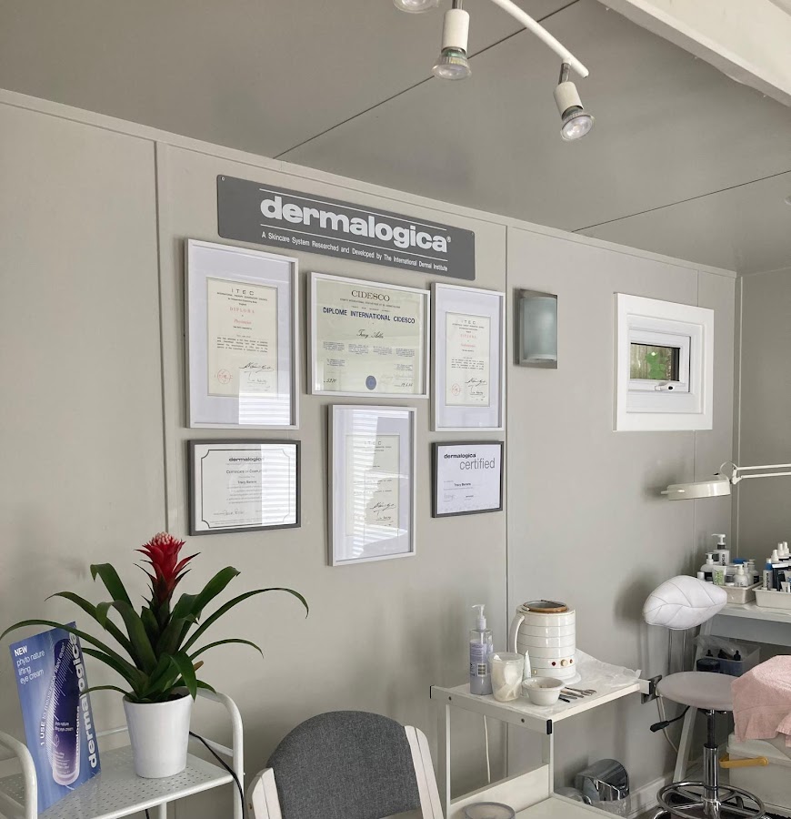 Chrome Beauty & Skincare