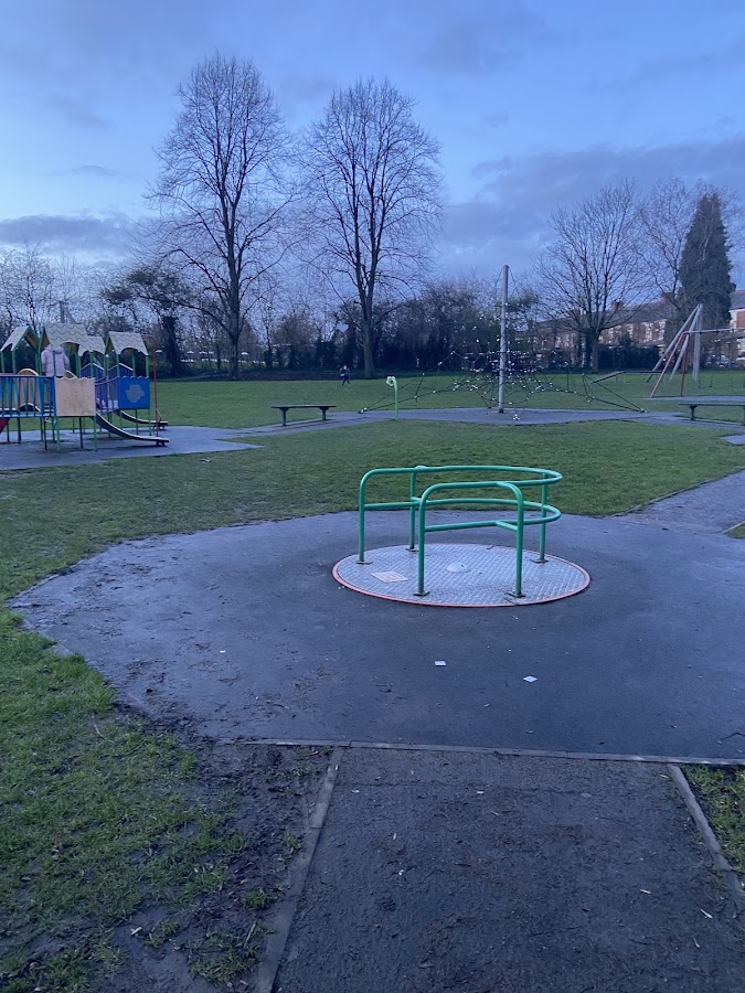 Light Oaks Park Children's Play Area