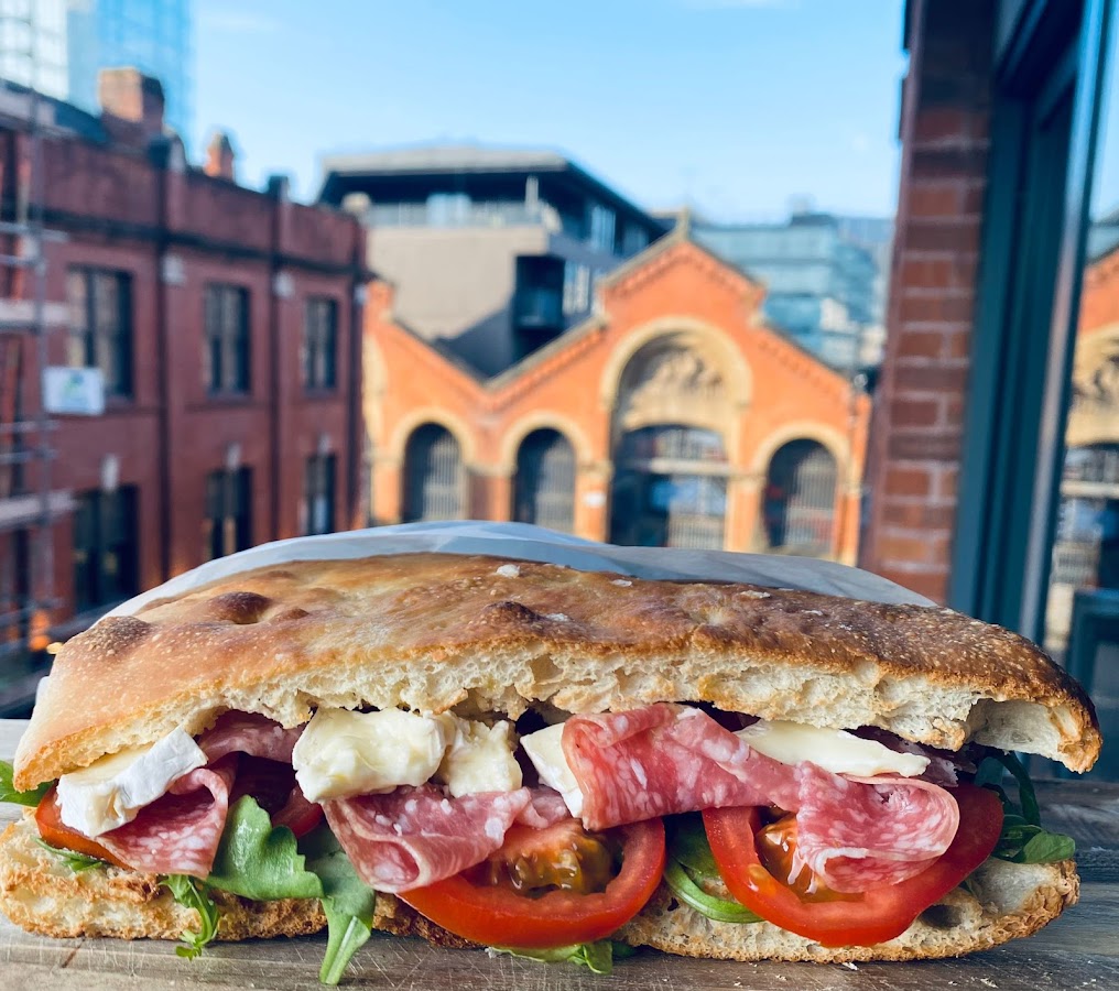 Ad Maiora - Italian Sandwich Shop