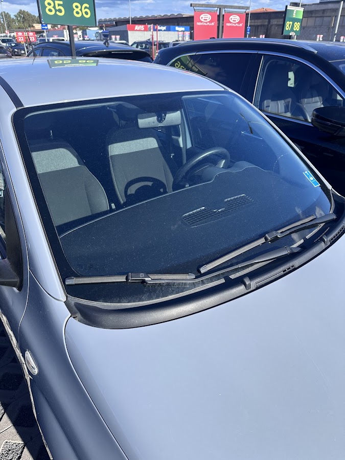 Rentalcars.com