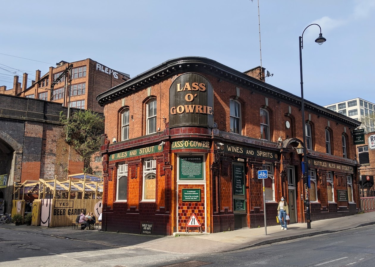 Lass O'Gowrie Manchester