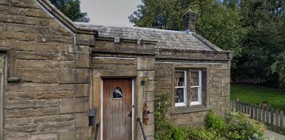 Hall Park Lodge
