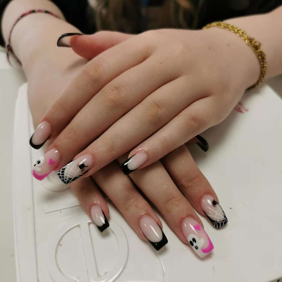 Wonderful Nail Bar