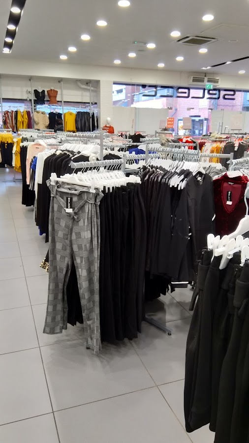 Select Fashion