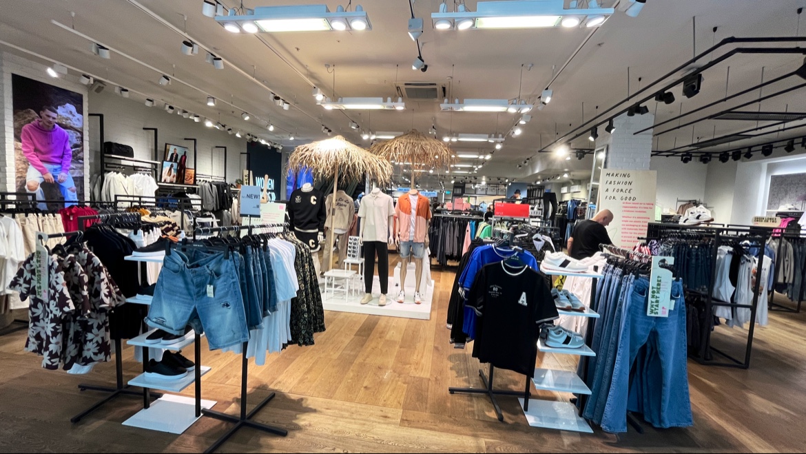 River Island