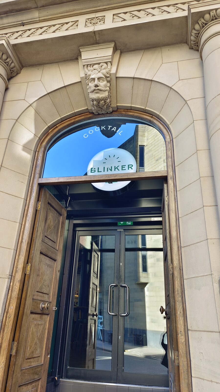 Blinker Bar photo 2