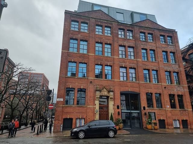 Leven Manchester