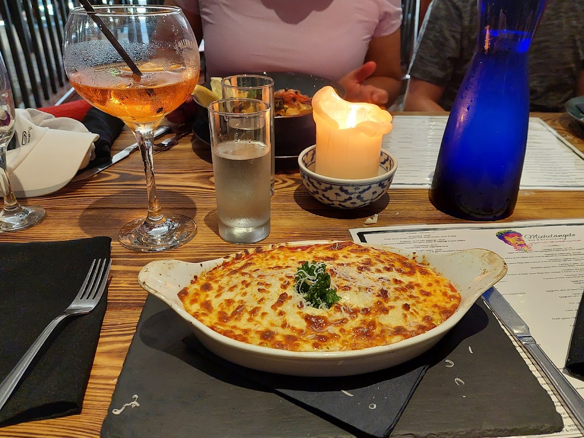 Michelangelo Bar & Restaurant