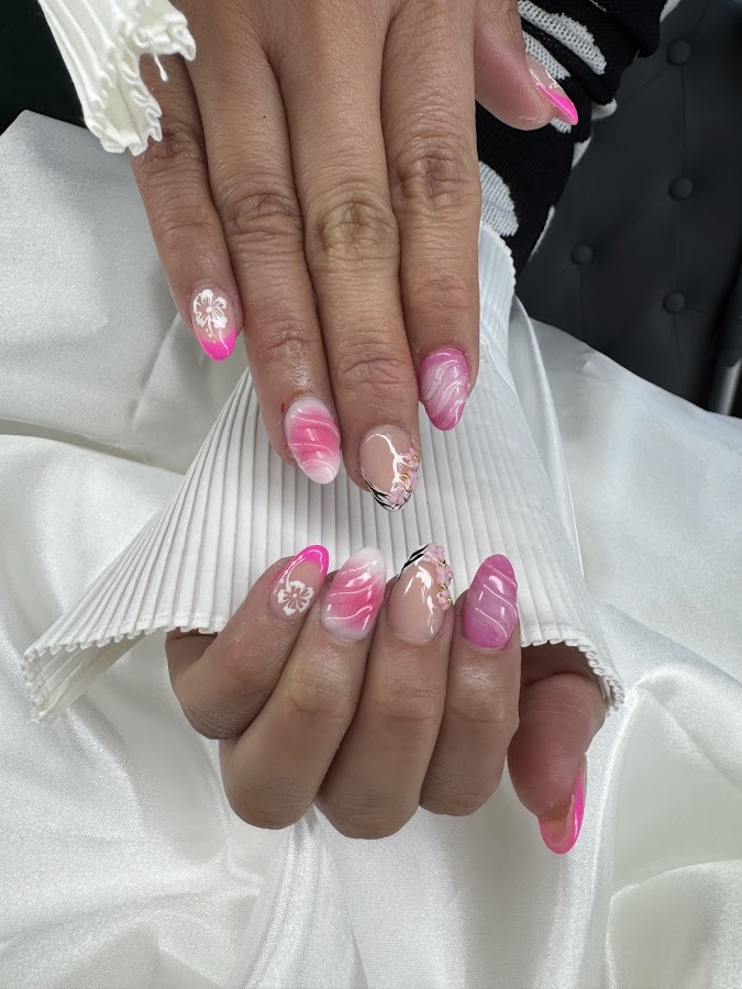 Coco Nails