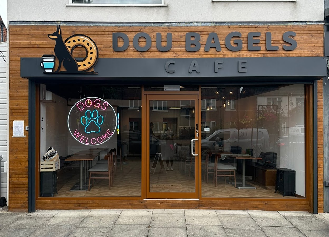 Dou Bagels Cafe