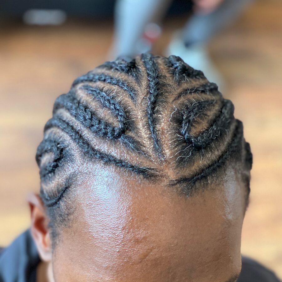 Déluxe hair and beauty bar