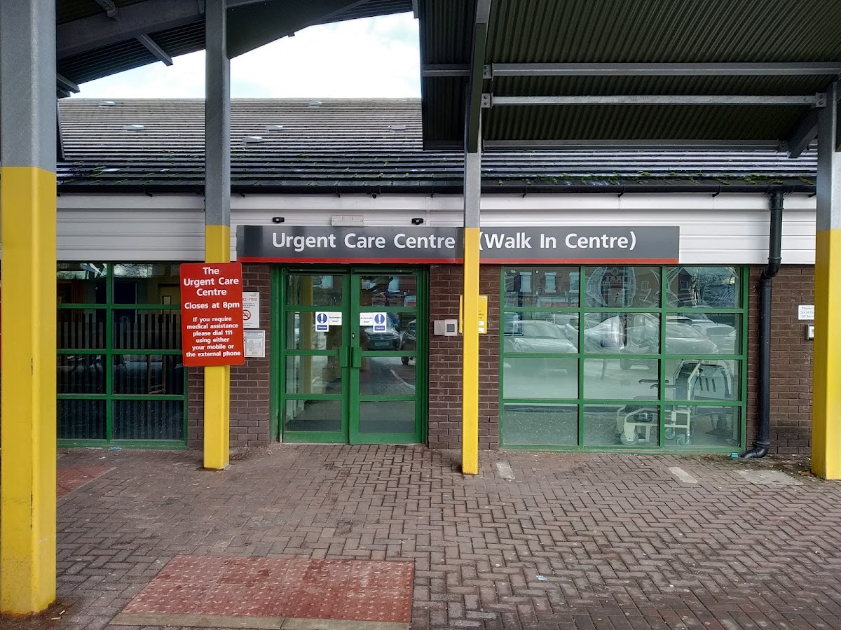 Trafford Walk-In Centre & Out of Hours GP Service