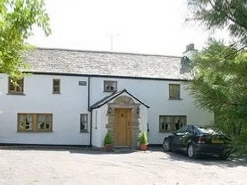 Armidale Cottages B&B