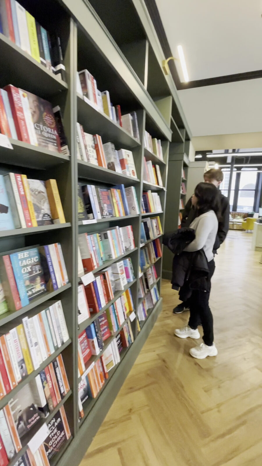 House of Books & Friends photo 3