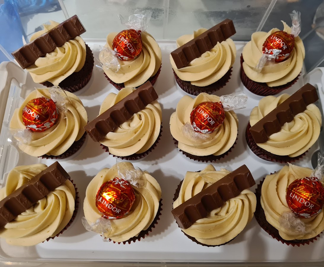 Cakes and Treats by Charlotte