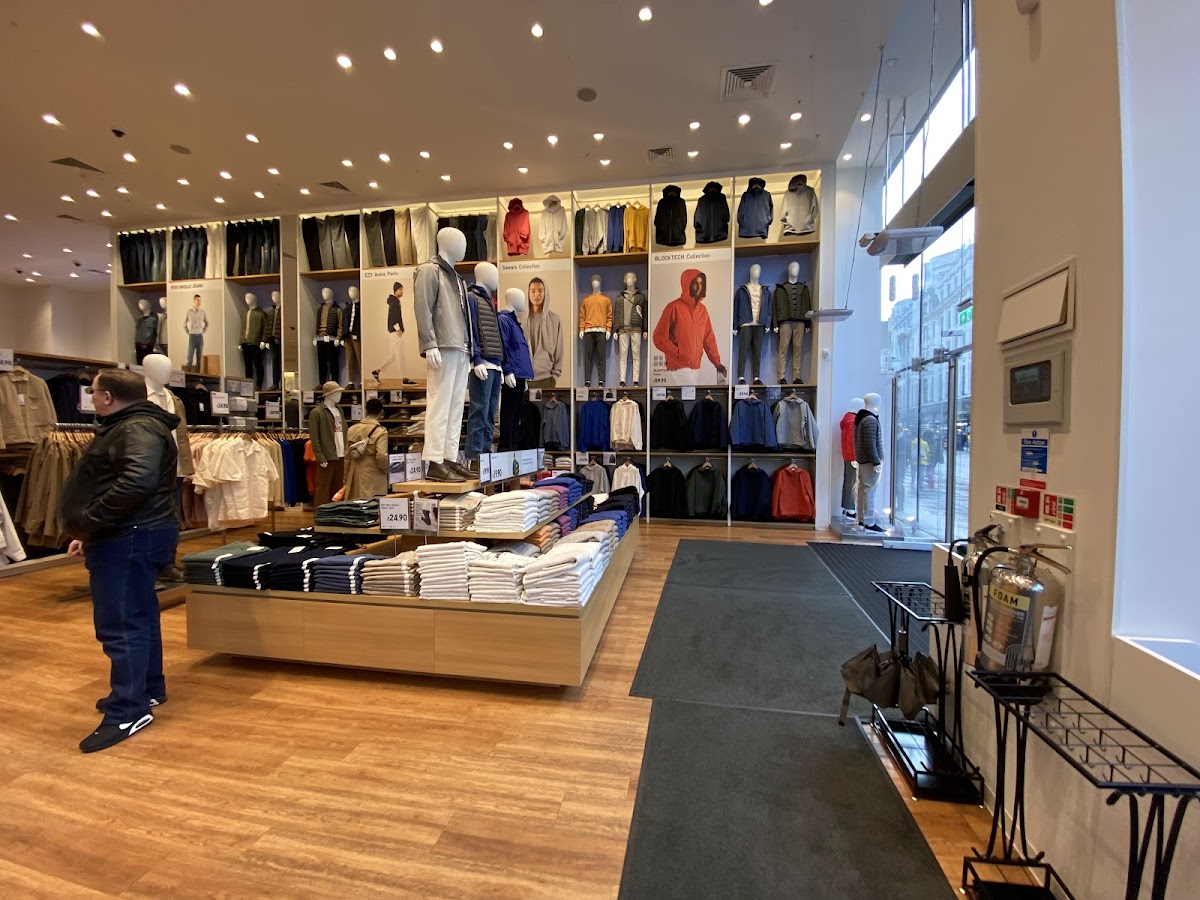 UNIQLO Manchester
