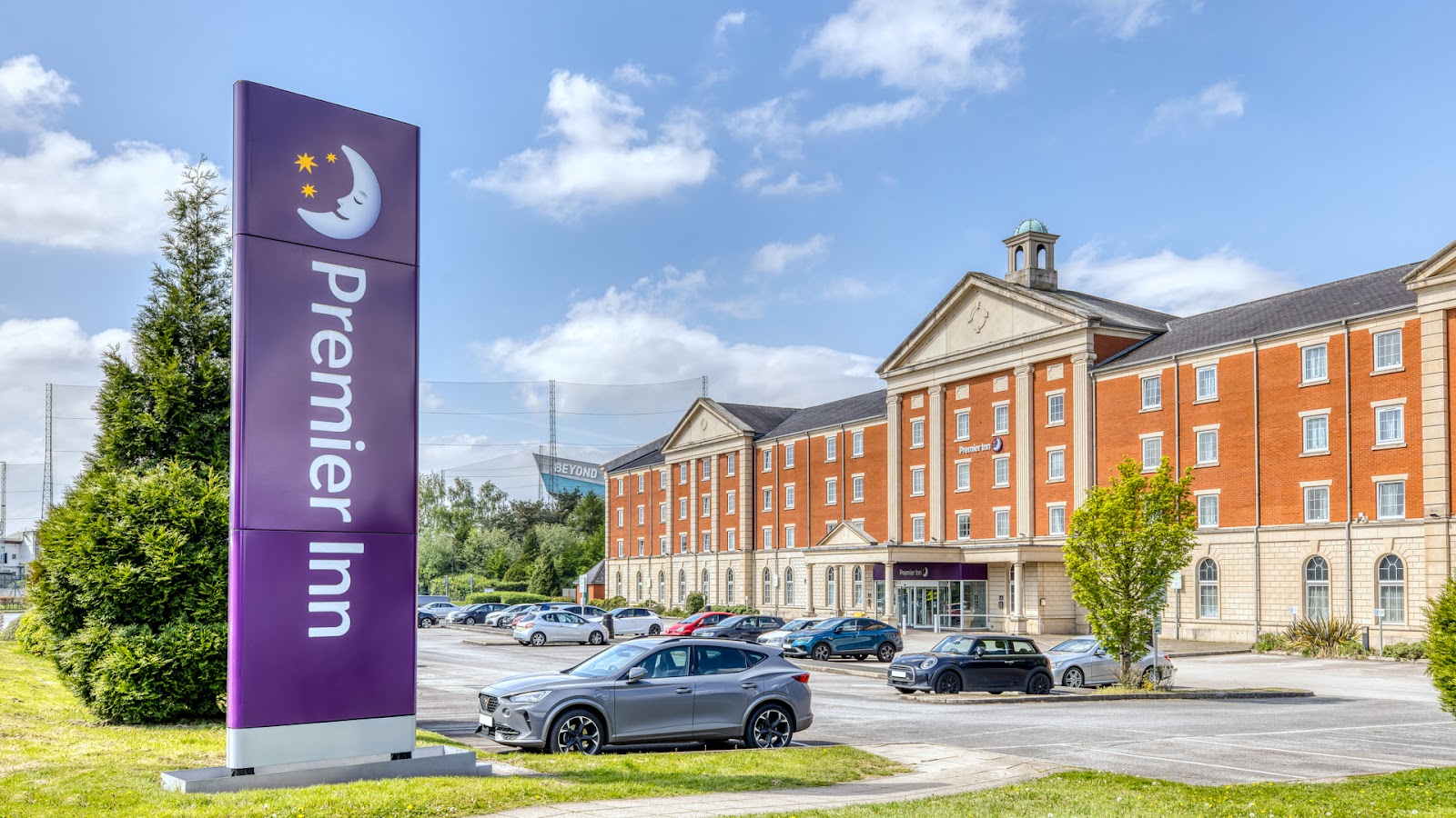 Premier Inn Manchester Trafford Centre West hotel
