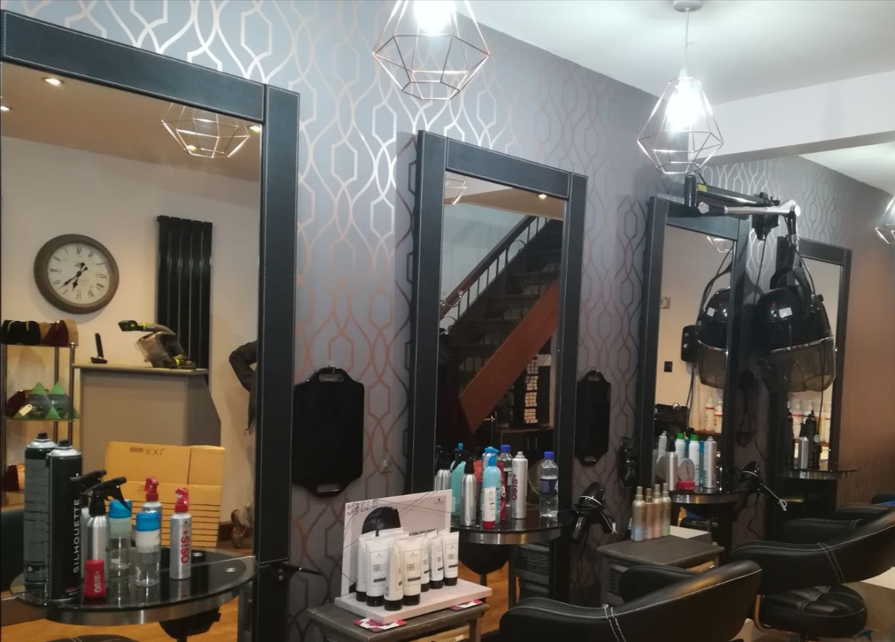 Mainstreet Hair, Beauty and Laser Clinic