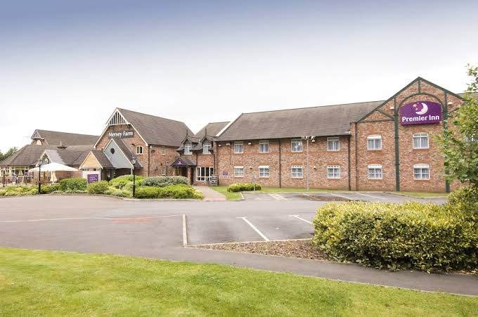 Premier Inn Manchester (Sale) hotel