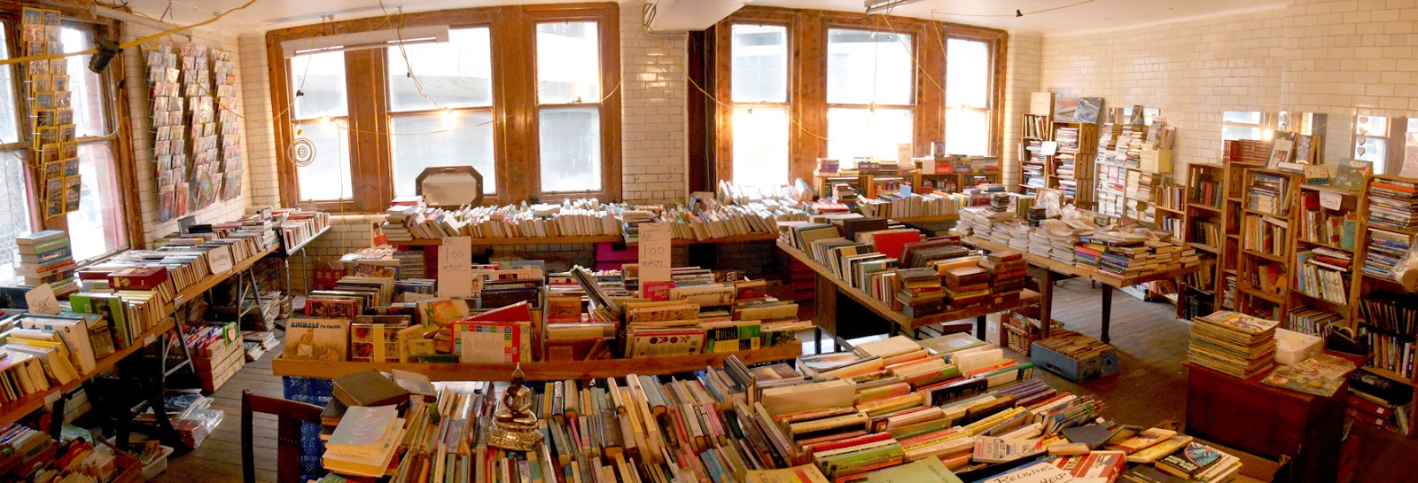 Paramount Books