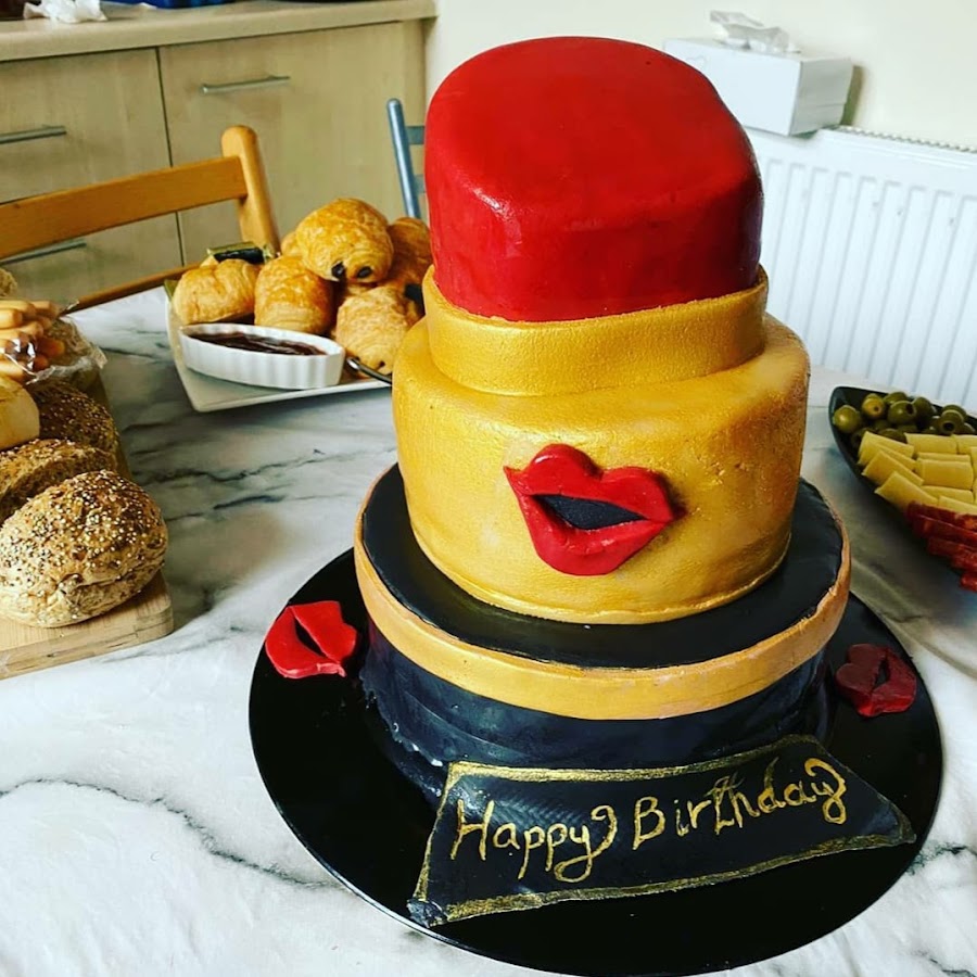 Mai's Cake