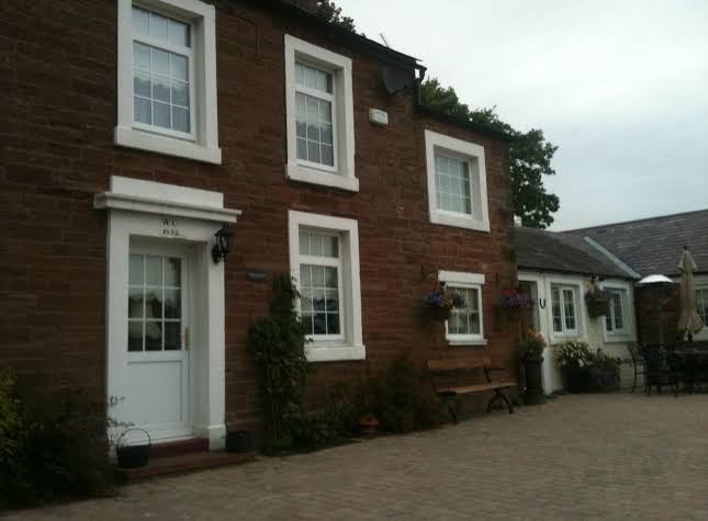 Hollyside Lodge B&B