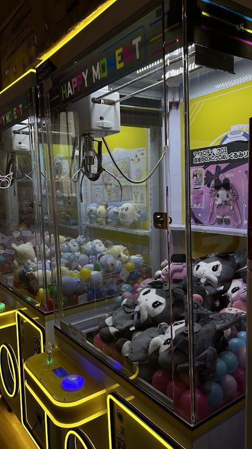 Capsule Corner