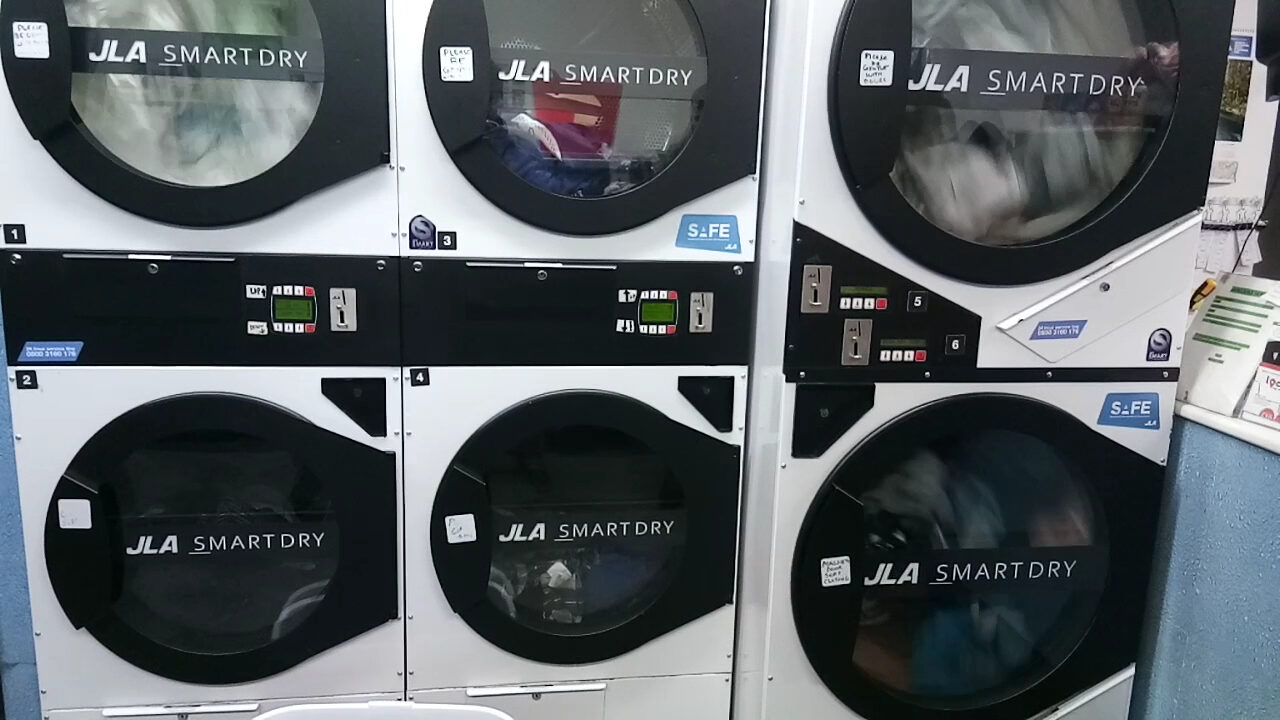 Bandbox Laundry and Dry cleaners photo 3