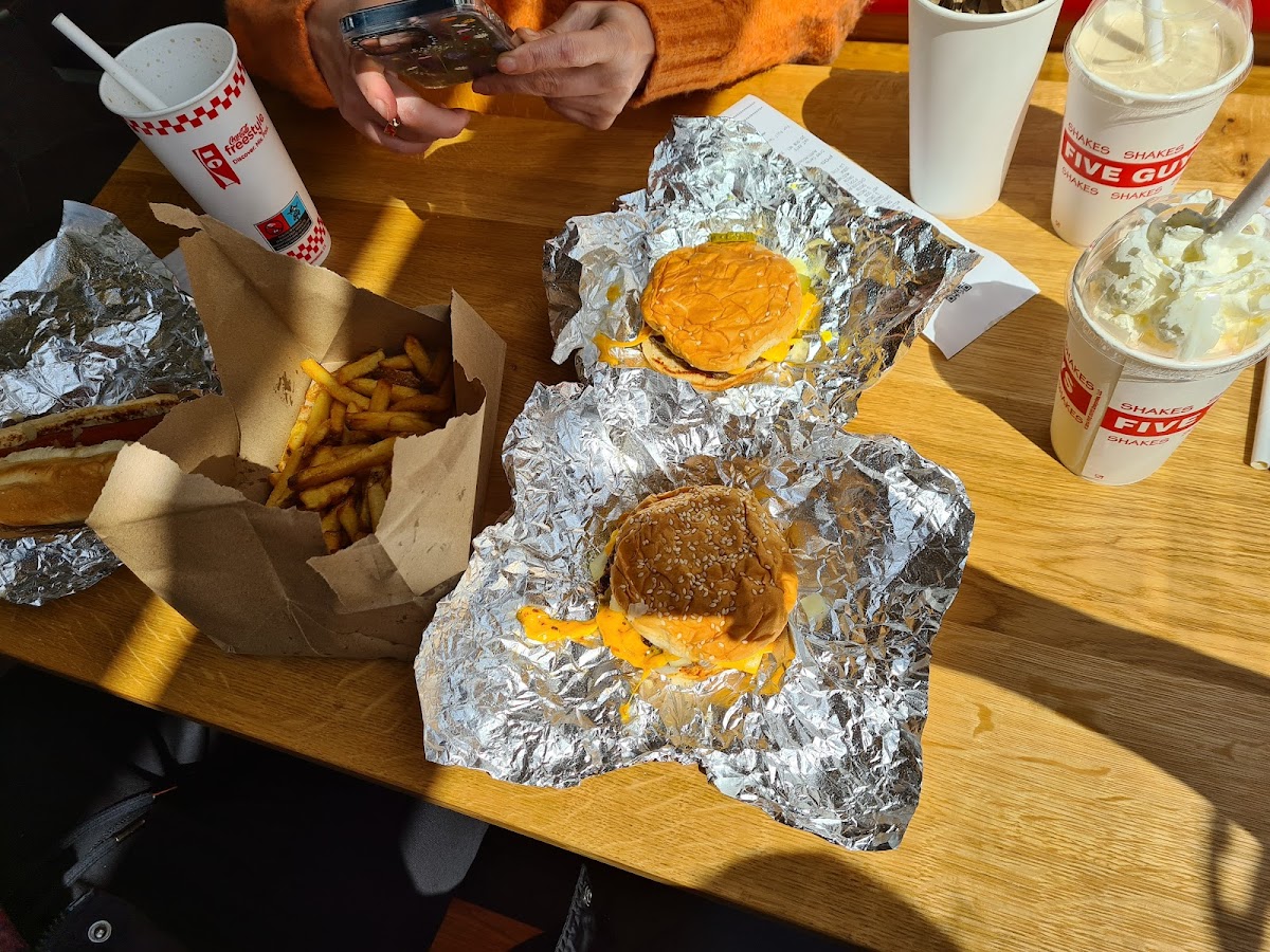 Five Guys Burgers and Fries Manchester Piccadilly Gardens