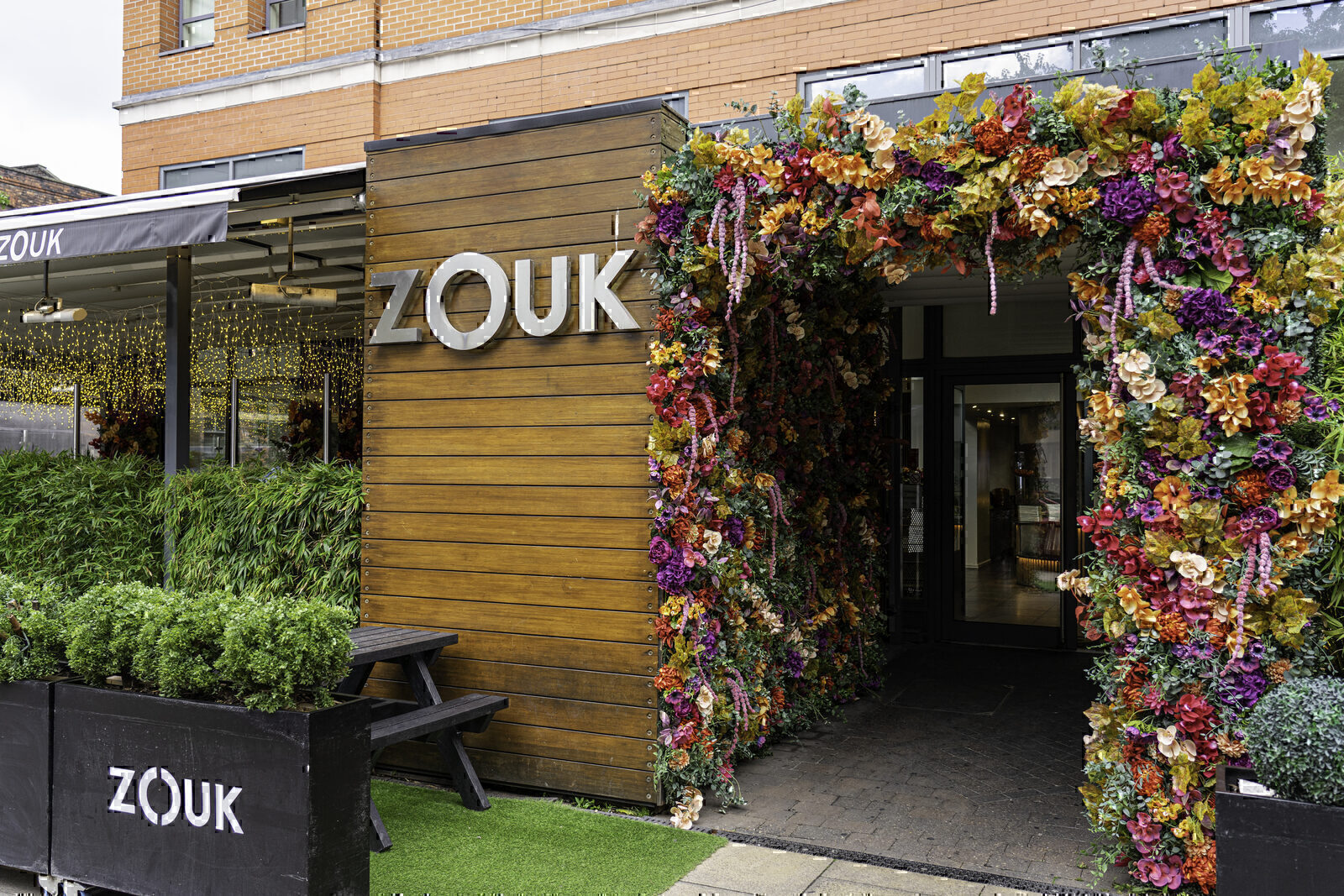 Zouk Tea Bar & Grill